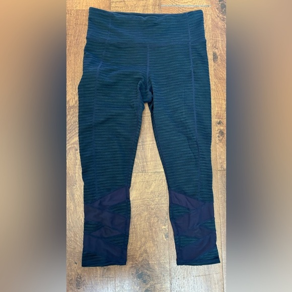Athleta Pants - Athleta Womens leggings sheer mesh sz small
